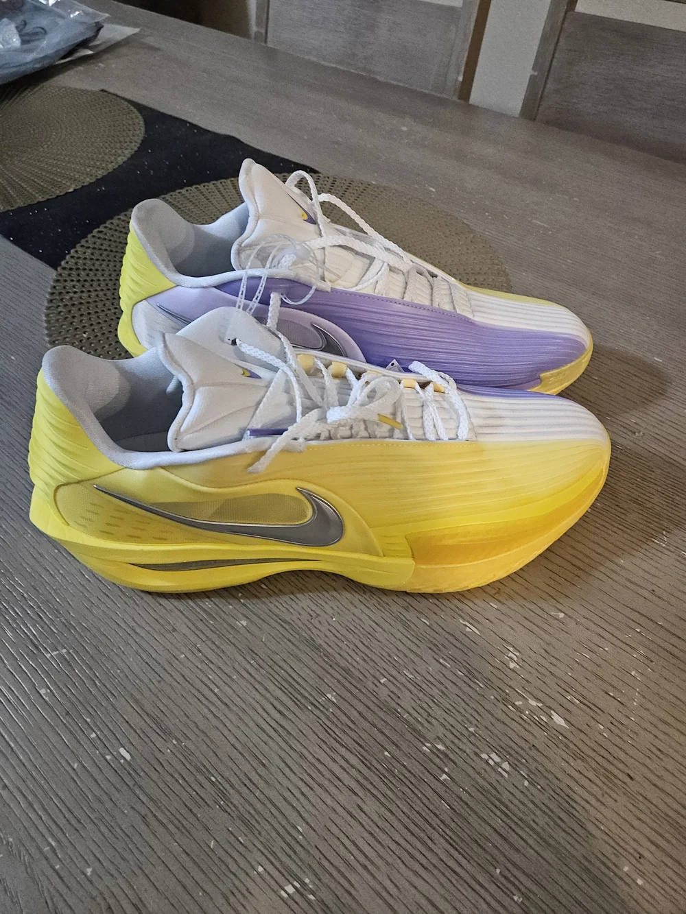 Nike Men's Air Zoom GT Cut 3 Turbo LA Lakers Shoes